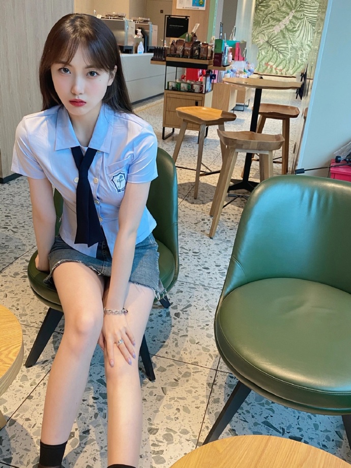 秦致远 头像